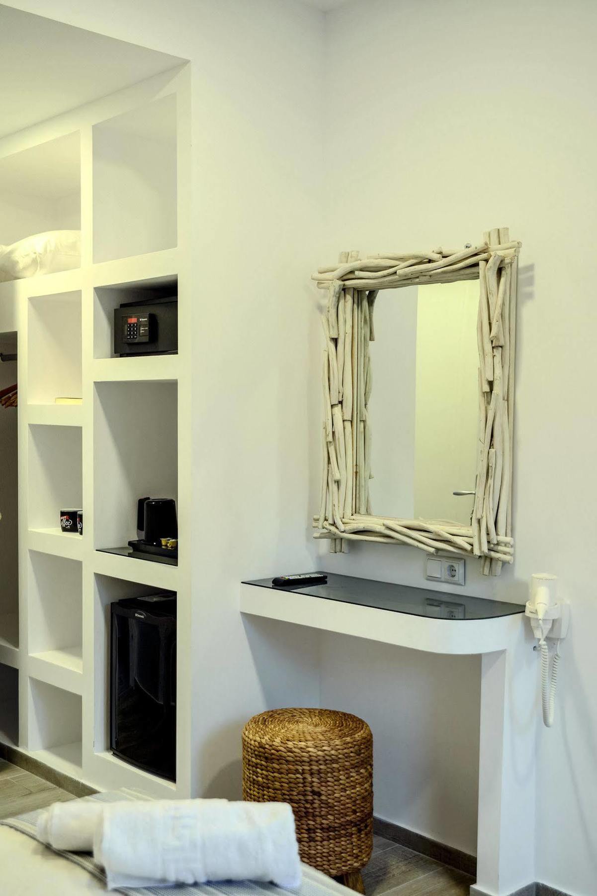Dimele Rooms & Studios Mykonos Town エクステリア 写真