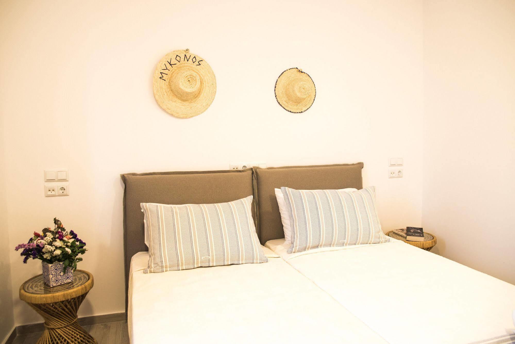 Dimele Rooms & Studios Mykonos Town エクステリア 写真