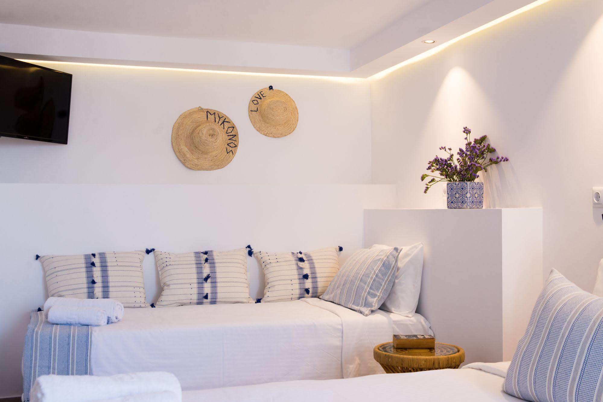 Dimele Rooms & Studios Mykonos Town エクステリア 写真